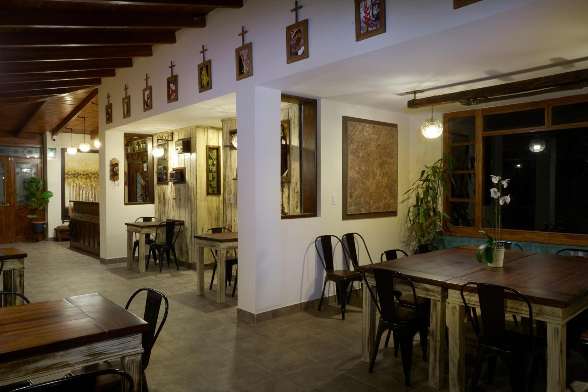Mindo Monasterium Hotel Екстериор снимка