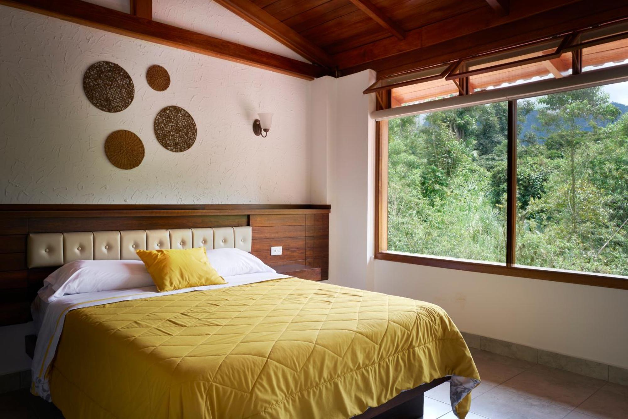 Mindo Monasterium Hotel Екстериор снимка